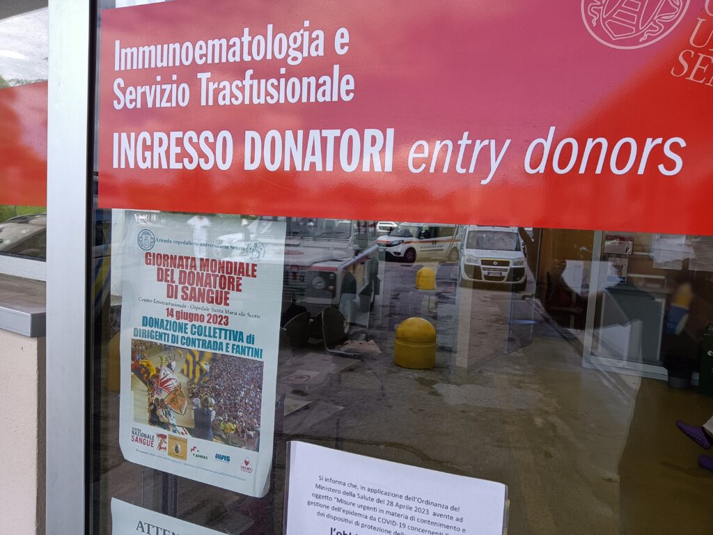 ingresso del centro donazione sangue di Siena